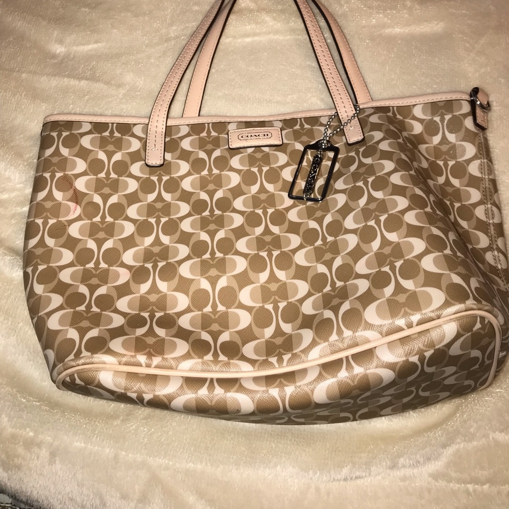 Coach handbag